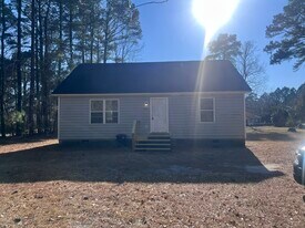 2232 Trinity Club Dr in Kinston, NC - Building Photo