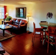 3849 Township Line Rd in Bethlehem, PA - Building Photo - Building Photo
