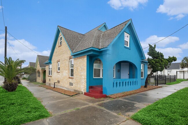 property at 1028 Ave M 1/2