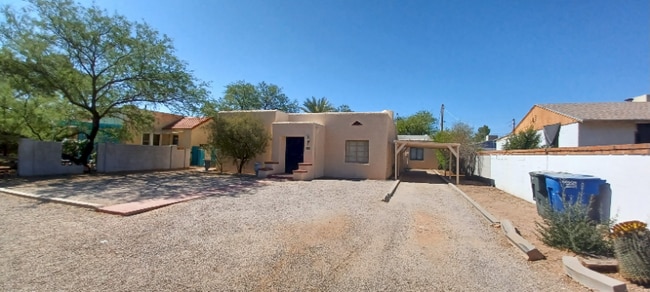 property at 2242 E Mabel St