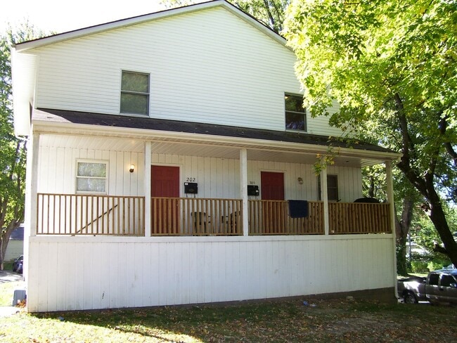 property at 200-202 E 16th St