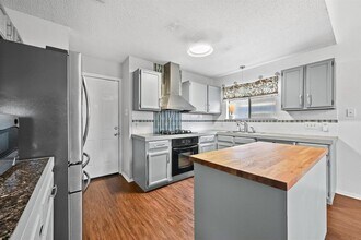 7811 Finch Trail in Austin, TX - Building Photo - Building Photo