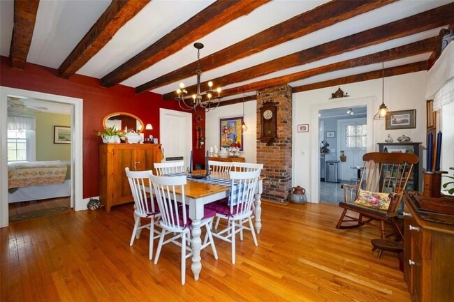 property at 82 Seton Dr