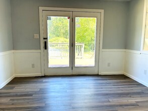 1384 Kings Creek Rd in Weirton, WV - Building Photo - Building Photo