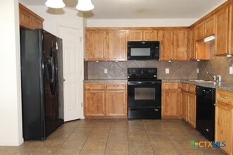 2813 Settlement Rd in Copperas Cove, TX - Foto de edificio - Building Photo