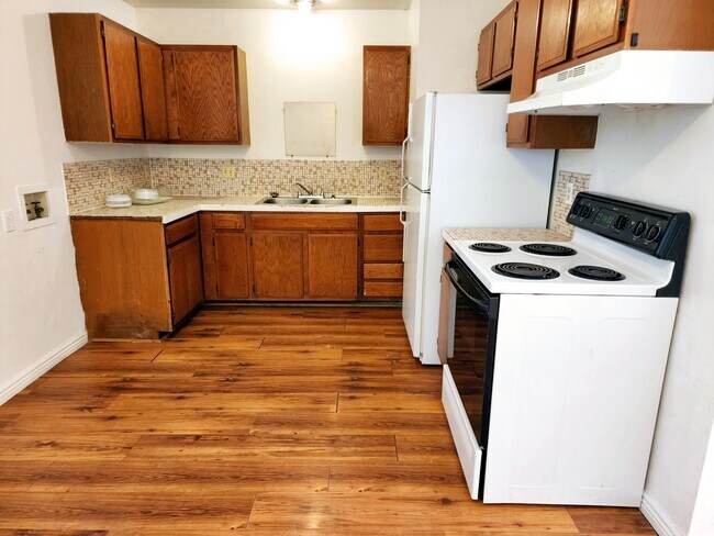 3255 Mesa Ave, Unit A in Clifton, CO - Foto de edificio - Building Photo