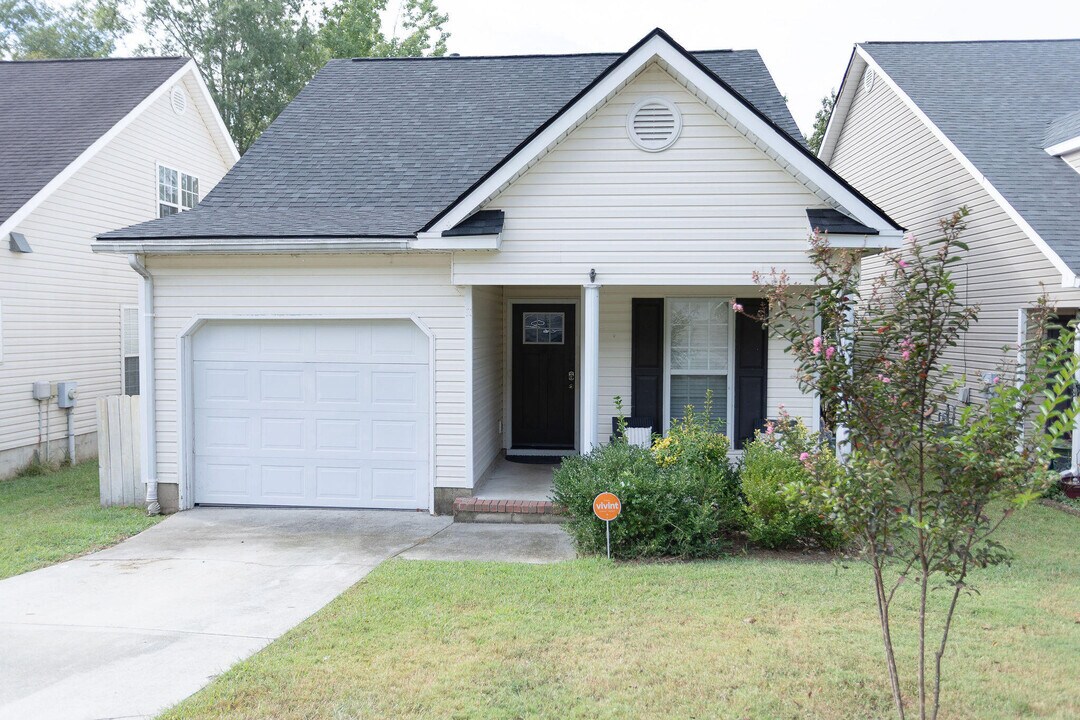 2009 Shoreline Dr in Grovetown, GA - Building Photo