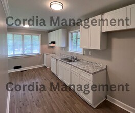 1698 Highland Pl in Decatur, GA - Building Photo - Building Photo