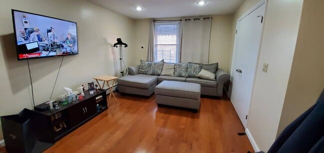 property at 468 E 141st St