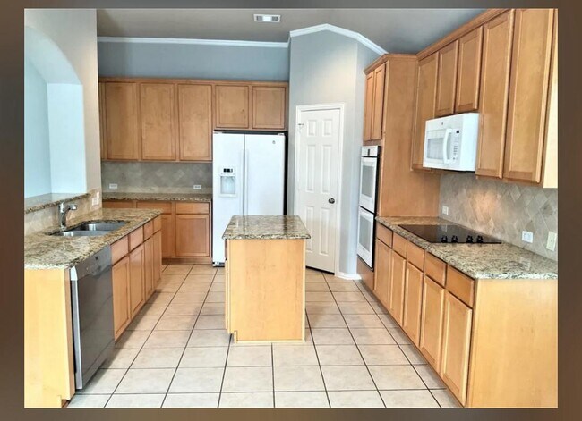 822 San Antonio Trail in Mansfield, TX - Building Photo - Building Photo