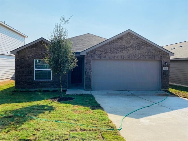 property at 1009 Riverdale Cove