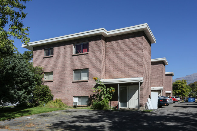 Lilac Place in Provo, UT - Foto de edificio - Building Photo