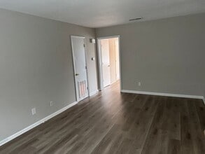 276 Hillandale St NE in Concord, NC - Building Photo - Building Photo