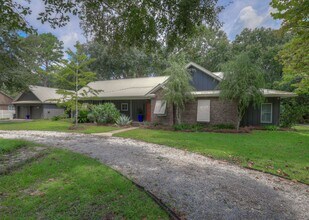 15813 A in Fairhope, AL - Building Photo - Building Photo