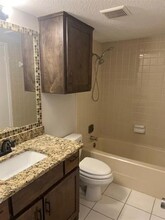 13015 Burninglog Ln in Dallas, TX - Building Photo - Building Photo