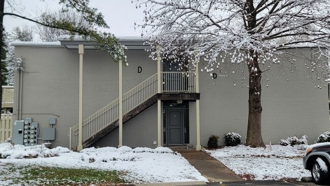 property at 1935 Gardiner Ln