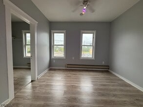 1401 Lincoln St in Linden, NJ - Building Photo - Building Photo