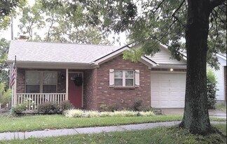 324 Pleasant Pointe Dr in Lexington, KY - Building Photo