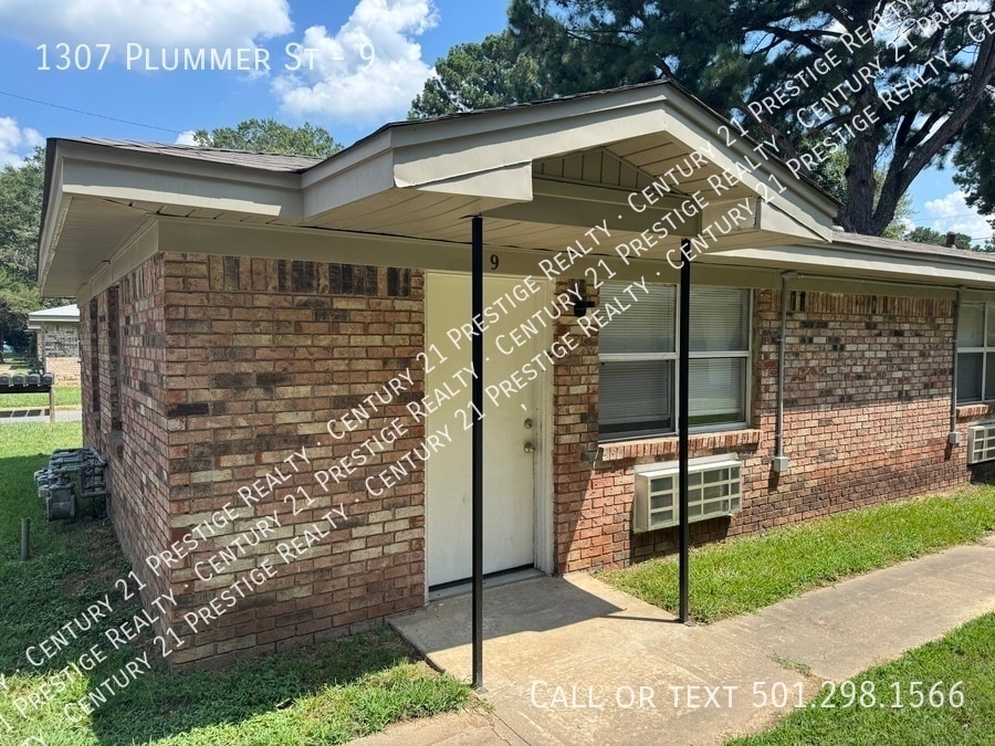1307 Plummer St in Jacksonville, AR - Building Photo
