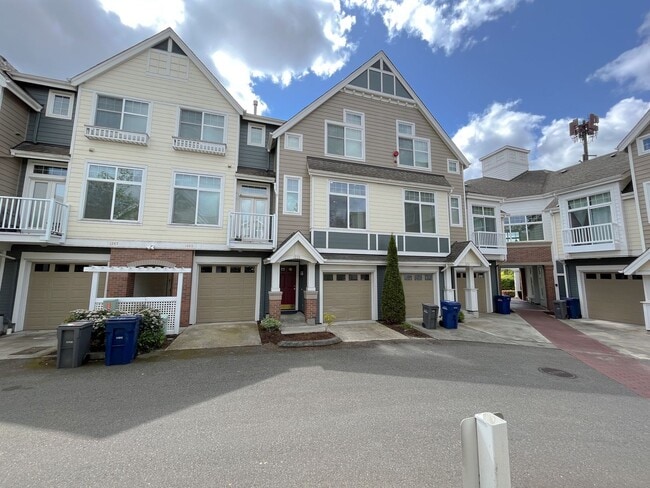 property at 1379 Huckleberry Cir