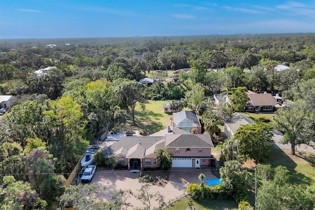 property at 690 Percheron Cir