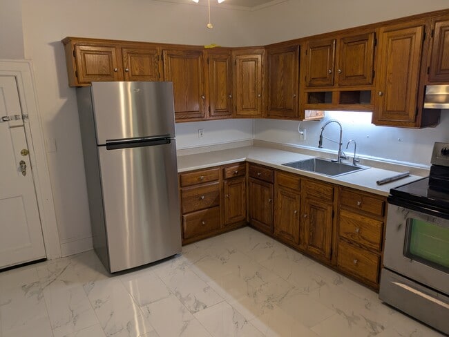70 Benham St, Unit #1