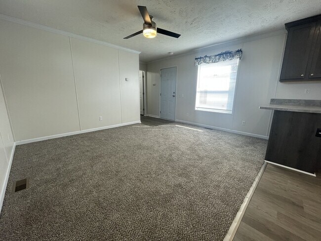 15386 Danseur Dr in Clinton Township, MI - Building Photo - Building Photo