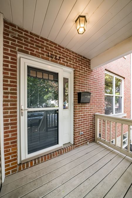 1087 Michigan Ave in Columbus, OH - Foto de edificio - Building Photo