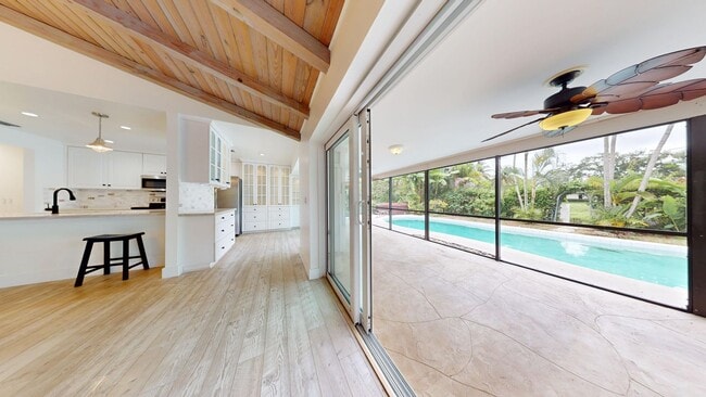 10174 Dogwood Ave in Palm Beach Gardens, FL - Building Photo - Building Photo