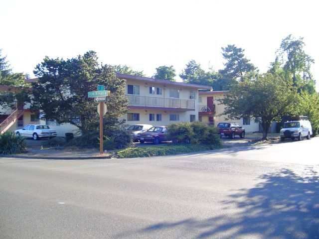 640 Pioneer Pkwy W in Springfield, OR - Building Photo
