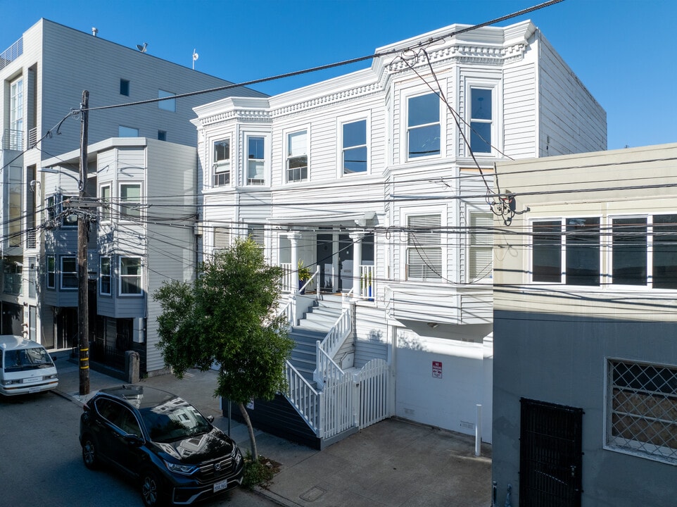 1347-1353 Minna St in San Francisco, CA - Foto de edificio