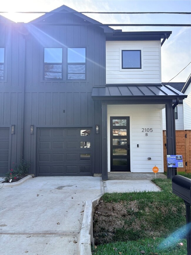 2105 Esther Dr in Houston, TX - Building Photo - Building Photo