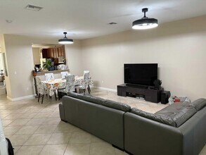1165 Islamorada Dr in Jupiter, FL - Foto de edificio - Building Photo