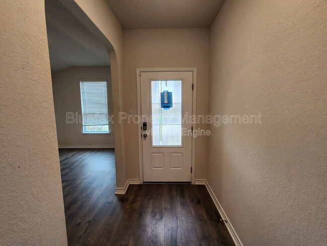 13229 Needle Grass in San Antonio, TX - Building Photo - Building Photo