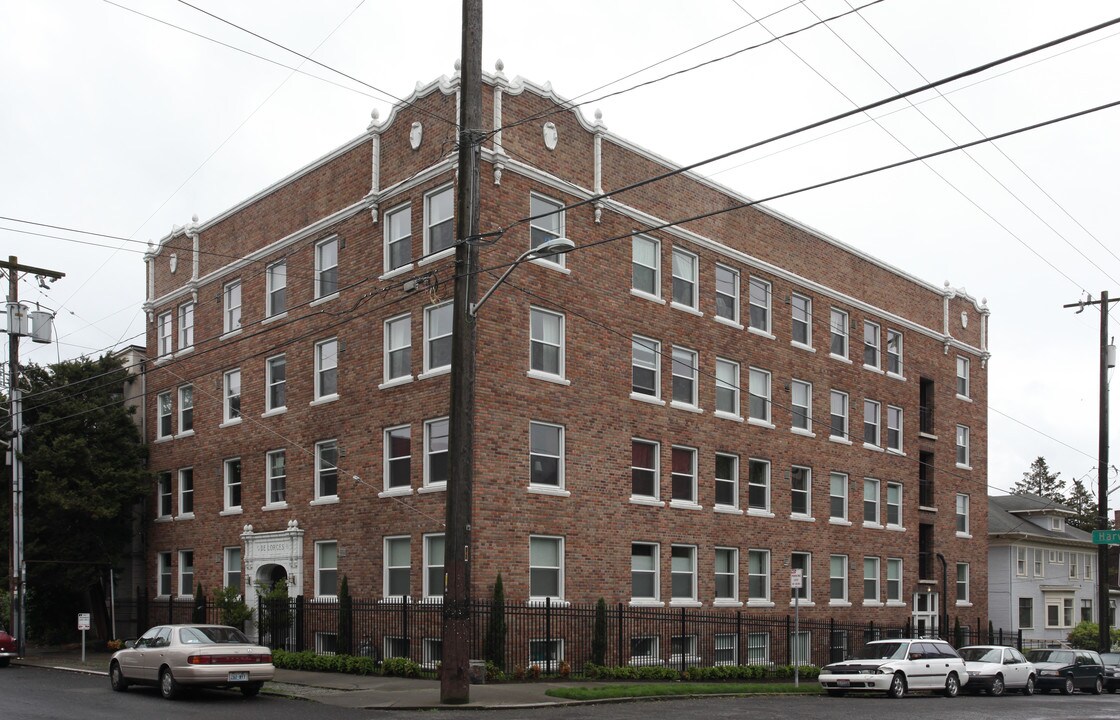 Delorges in Seattle, WA - Building Photo