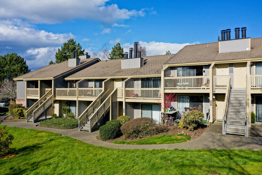 Meadow Creek in Tigard, OR - Foto de edificio