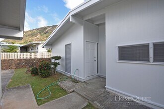 731 Kalalea St in Honolulu, HI - Foto de edificio - Building Photo