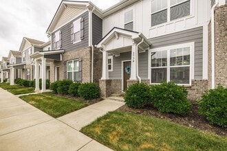 1730 Frodo Wy in Murfreesboro, TN - Building Photo - Building Photo