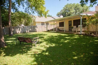 4205 Steve Scarbrough Dr in Austin, TX - Building Photo - Building Photo