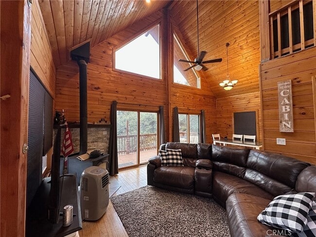 property at 1811 Zermatt Dr