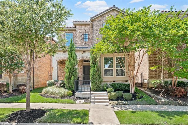 property at 6835 DeLeon St