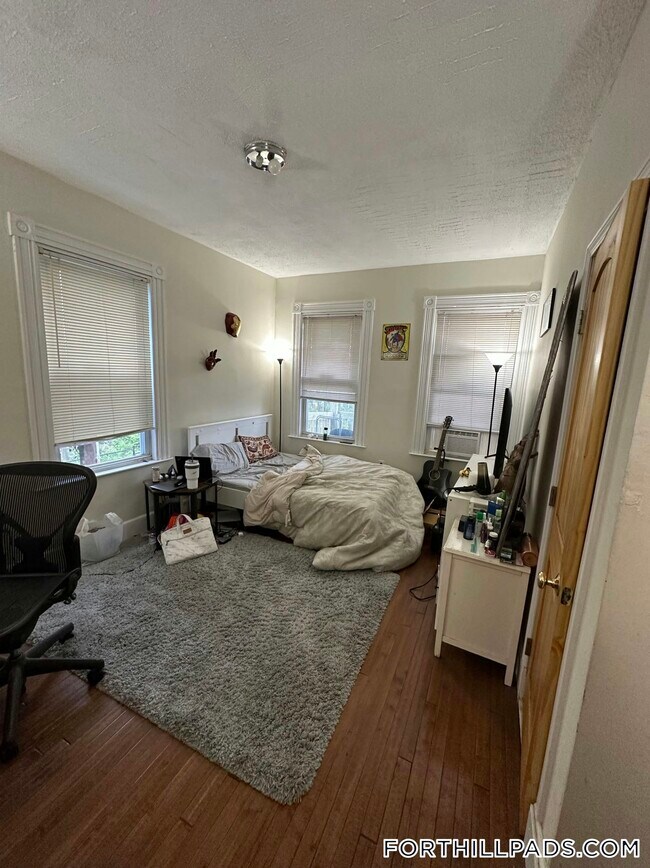 190 Highland St in Boston, MA - Building Photo - Building Photo