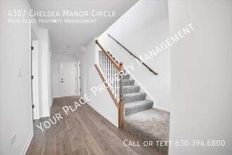 4307 Chelsea Mnr Cir in Aurora, IL - Building Photo - Building Photo