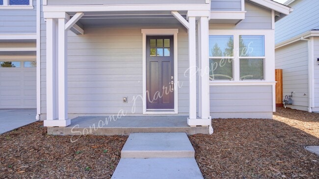 526 Trisha Ln in Santa Rosa, CA - Building Photo - Building Photo