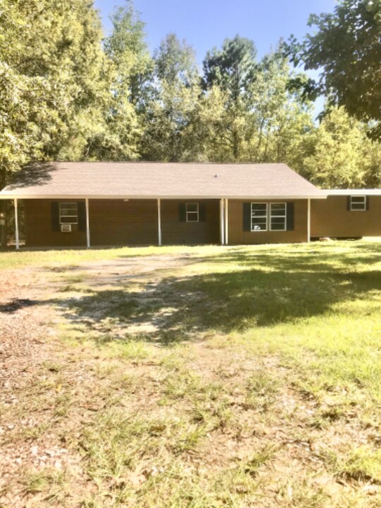 205 Mansfield Ferry Rd in Vidor, TX - Building Photo