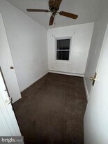 1316 Edgewood Ave in Trenton, NJ - Building Photo