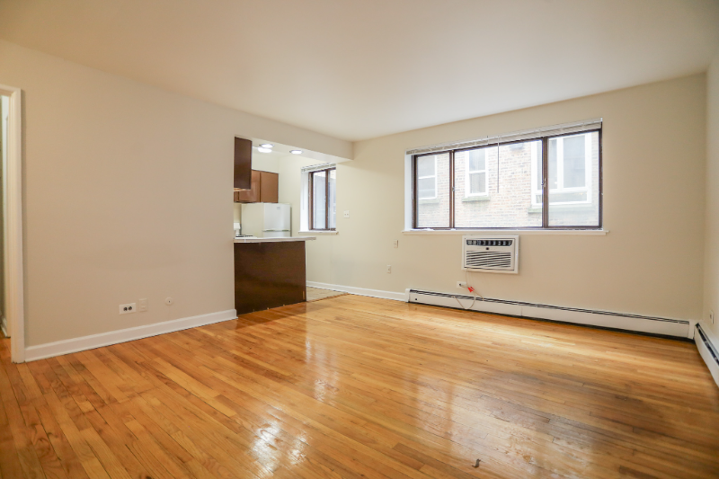 5909 N Kenmore Ave in Chicago, IL - Building Photo