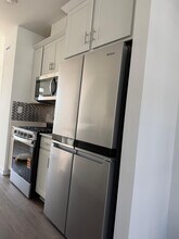 2167 Yellowstone Blvd in Mundelein, IL - Foto de edificio - Building Photo