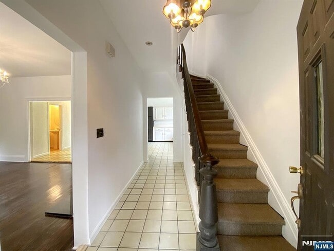 59 Forest St in Alpine, NJ - Building Photo - Building Photo