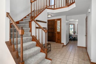 107 E Winchester Rd in Libertyville, IL - Building Photo - Building Photo